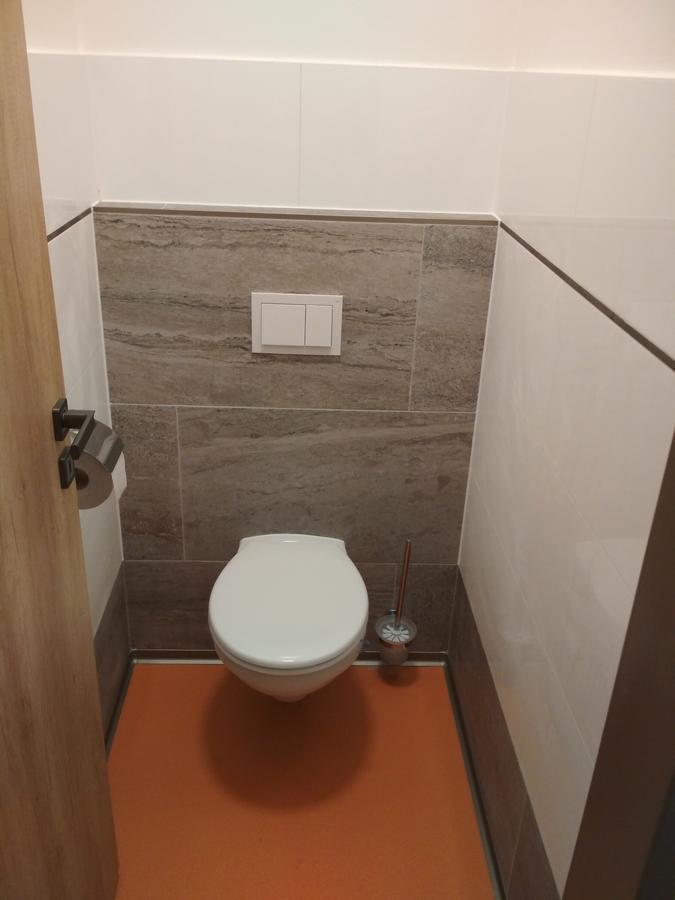 Penzion Pod Kastany Kvasice Luaran gambar